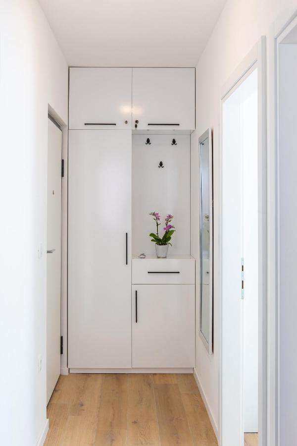 Apartment Alegria In Okrug With Heated Pool, Sea View, Jacuzzi, Wifi Trogir Bagian luar foto